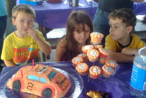 Brianna2ndBDayCarCakeCupcakesMikeySkyEli.JPG