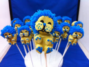 LionMarshmallowBlueAndGold.JPG